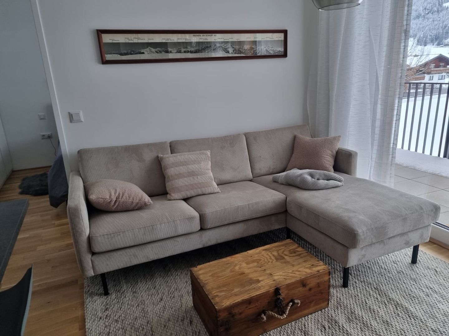 Customer photo review of Liva - Ecksofa - 226x155cm - Cord - 3 Farben