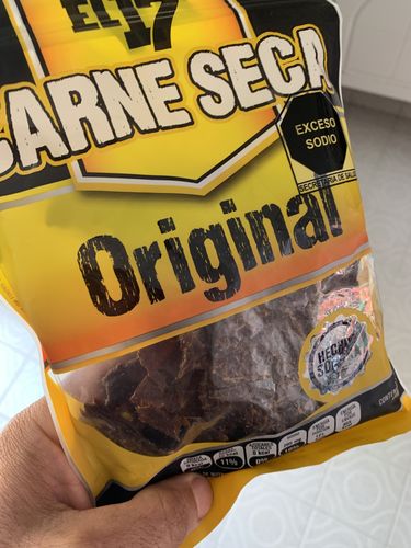 Reseña con foto de un cliente sobre Carne Seca Original