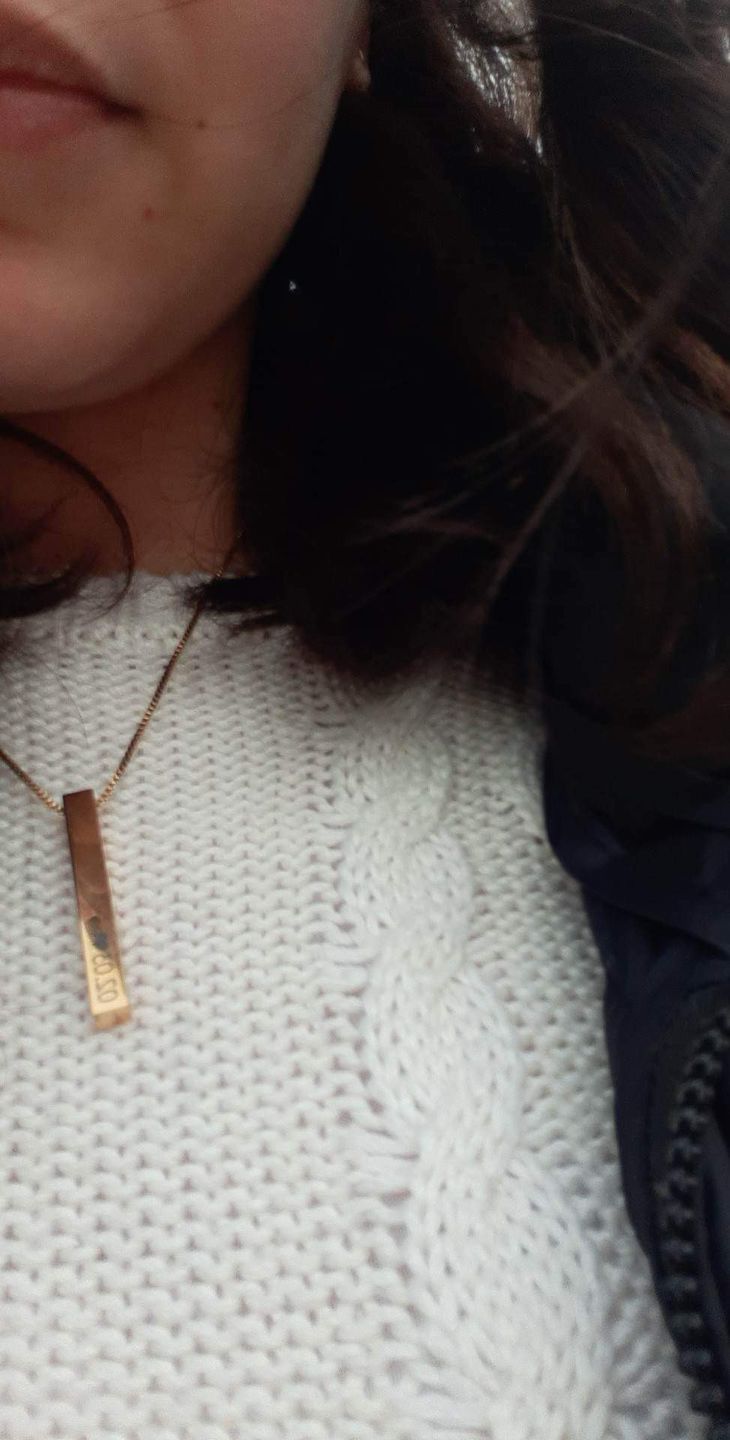 Customer photo review of Collier Personnalisé Barre 3D