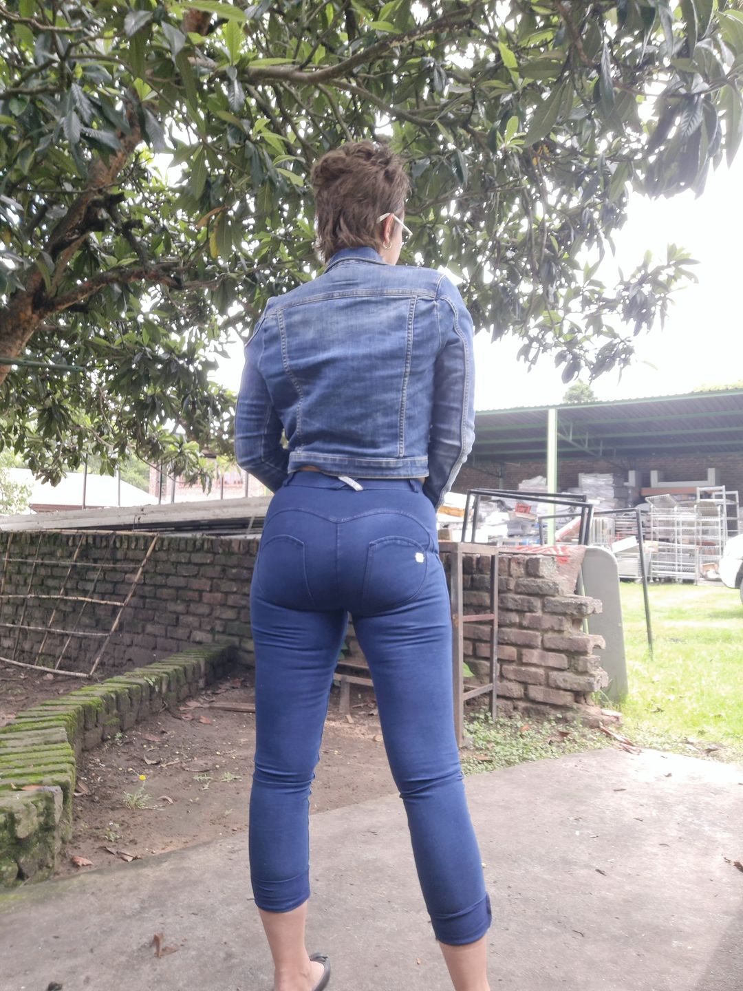 Customer photo review of Shapewear Butt lifting Shaping Jeggings - Dark Blue