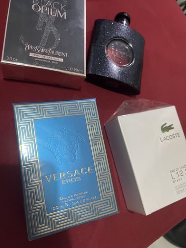 Customer photo review of Yves Saint Laurent Black Opium 90ml