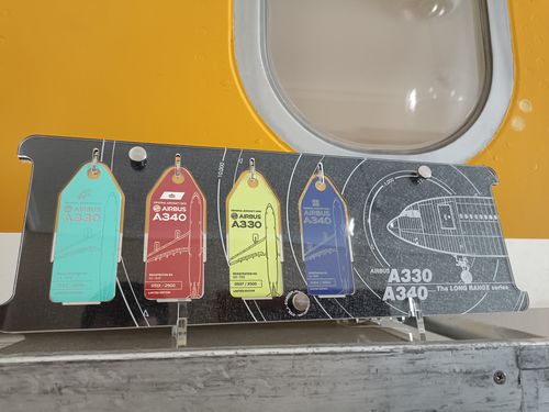 Customer photo review of ©TAGDISPLAYsystem - TDS-4 for AIRBUS A330/A340 Avtags