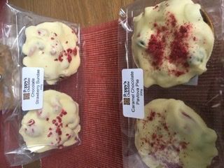 Customer photo review of Strawberry Sundae Twin Pack