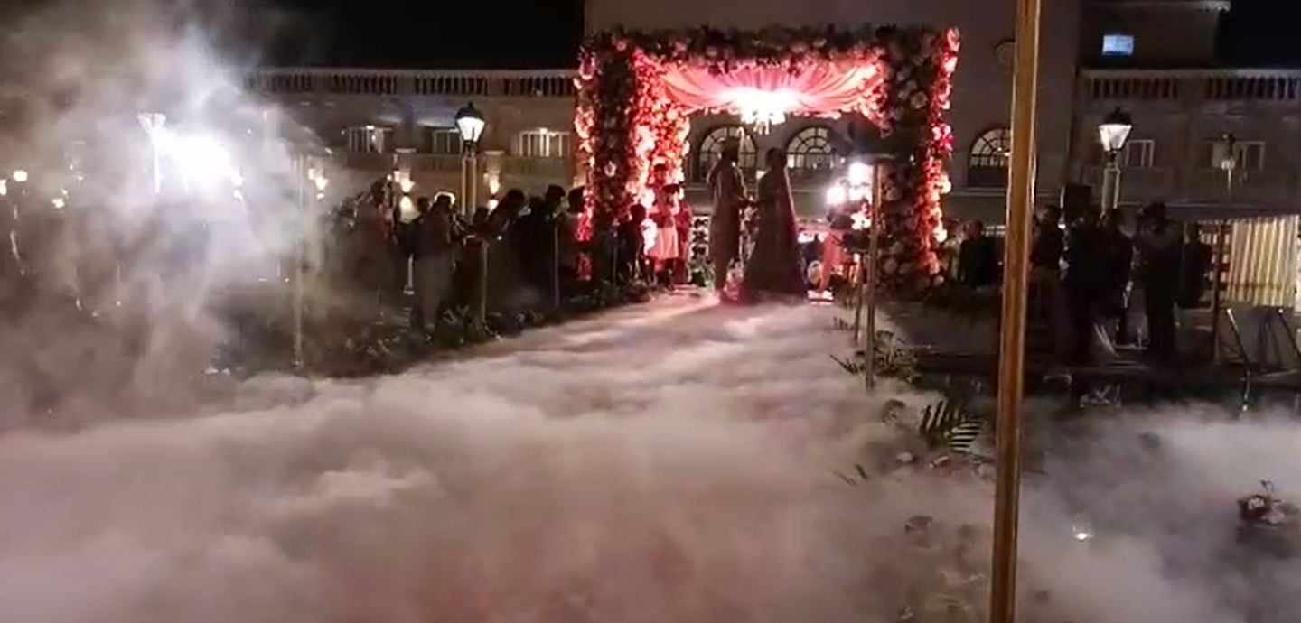 Customer photo review of MOKA SFX MK-F13 3500W Low Lying Dry Ice Fog Machine