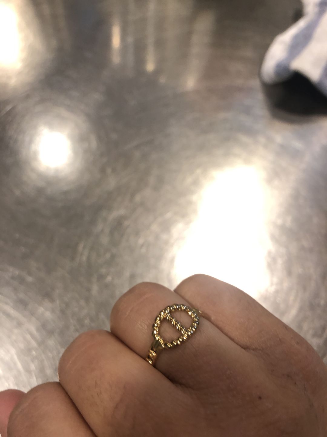 Customer photo review of Azura Ring | 18K vergoldet