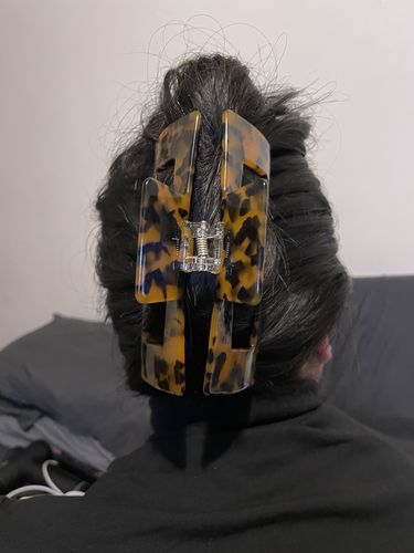 Customer photo review of XXL Dreamy Claw Clip