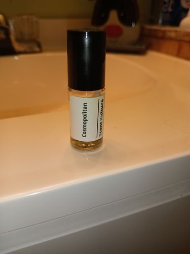 Customer photo review of Cosmopolitan (U)