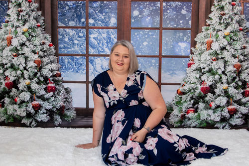 Customer photo review of Kate Winter Snow Christmas Window Backdrop Designed by Chain Photography