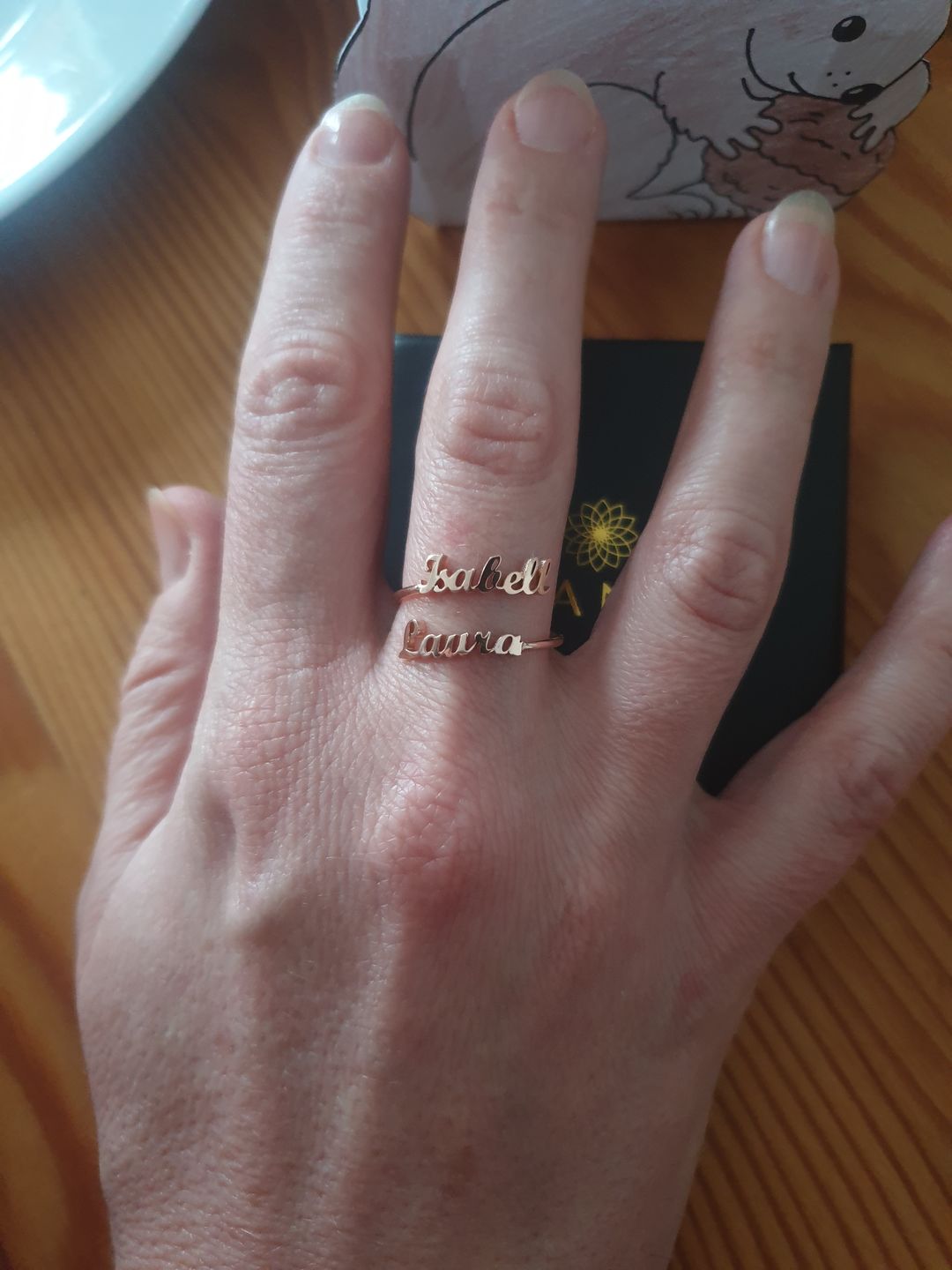 Customer photo review of LOANYA Ring mit zwei personalisierten Namen