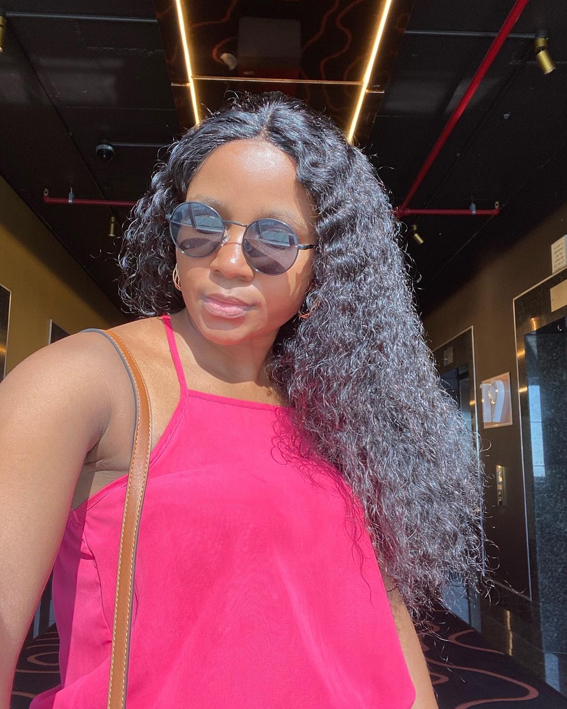Customer photo review of Malaysian curly 20 inch wig