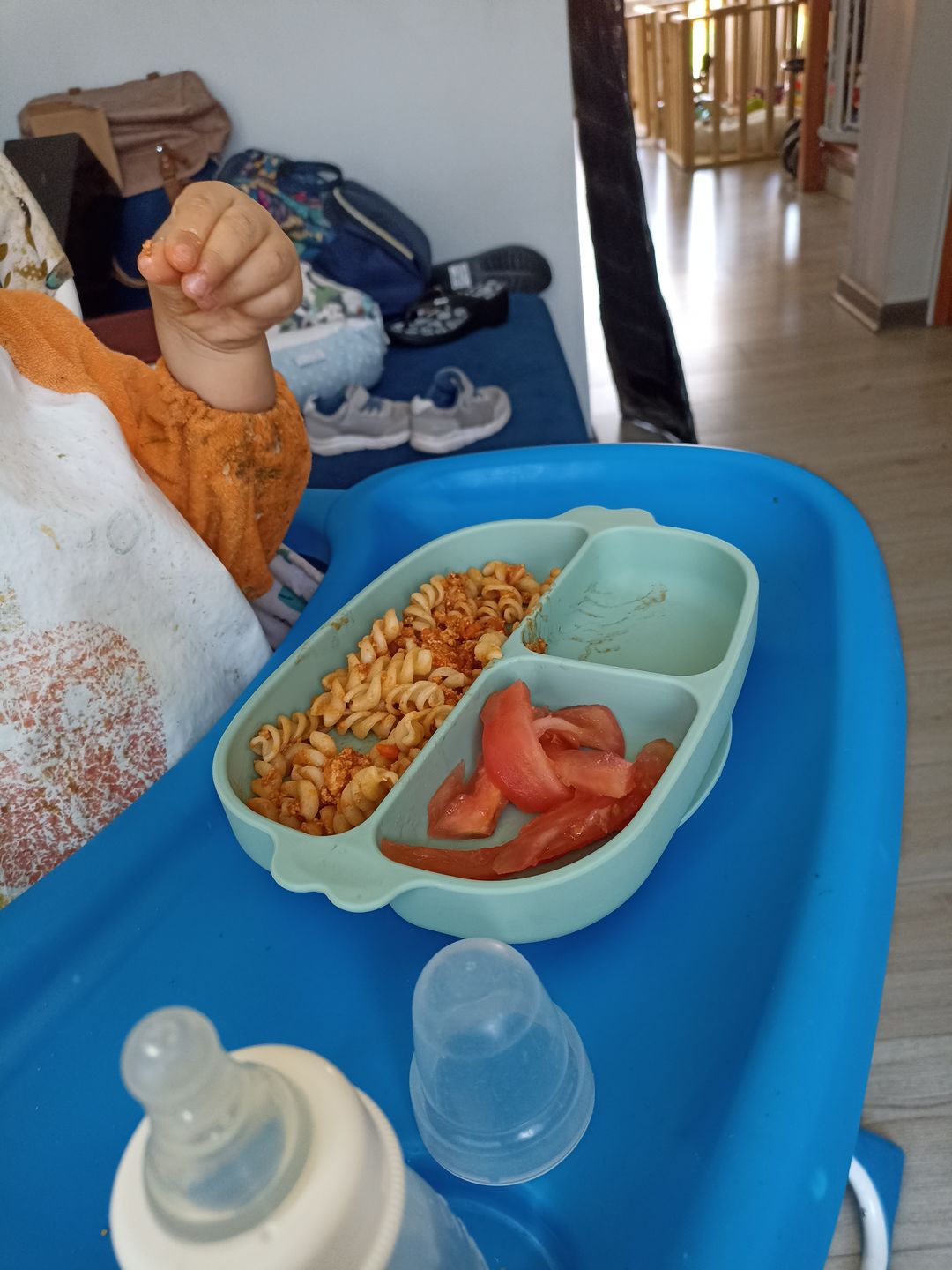 Customer photo review of Plato de silicona para bebé