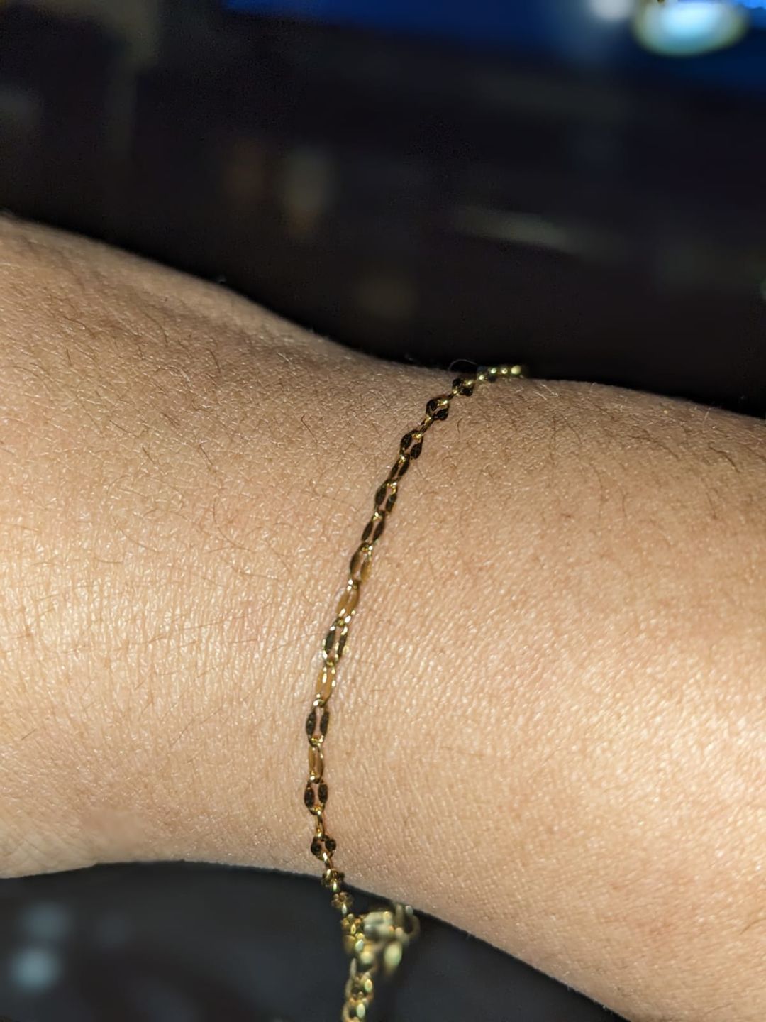 Customer photo review of Single Dainty Bracelet