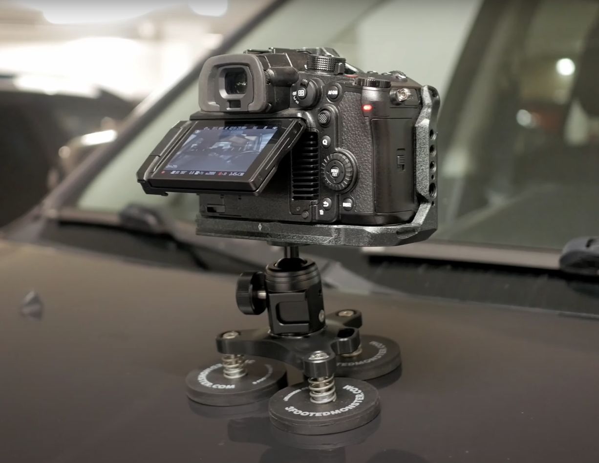 Customer photo review of 3 Footed Monster PRO Edition - Magnetic Mount