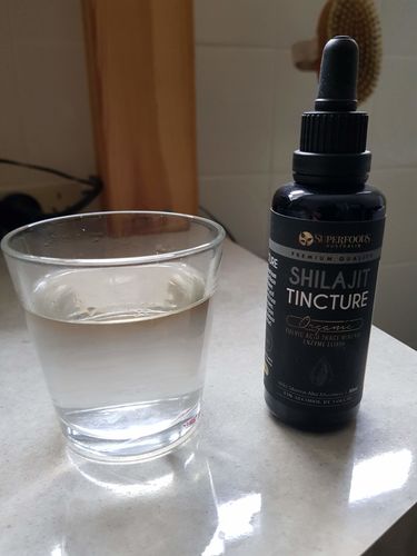 Customer photo review of Shilajit Tincture