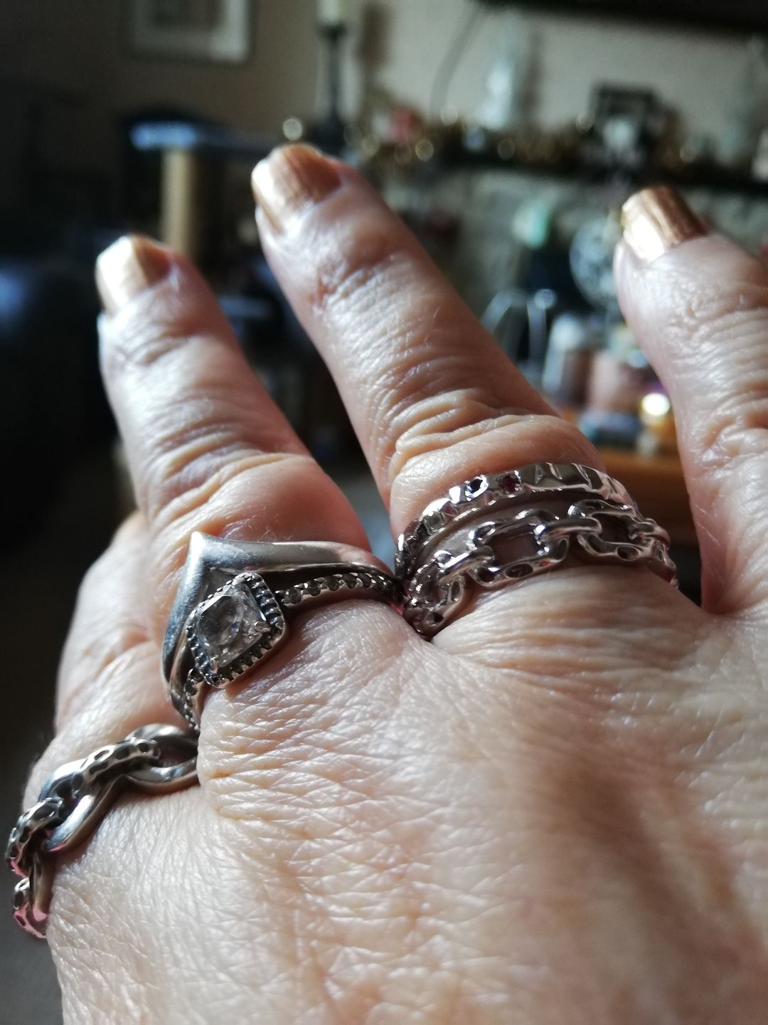 Customer photo review of Allegro Small Link Ring