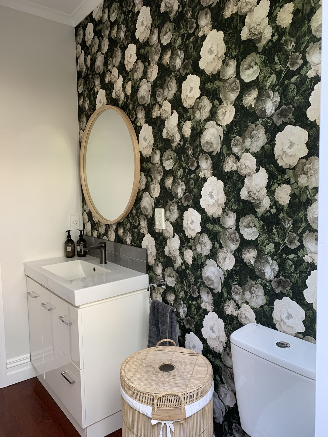Customer photo review of Bouquet Floral Wallpaper - 5 Colours