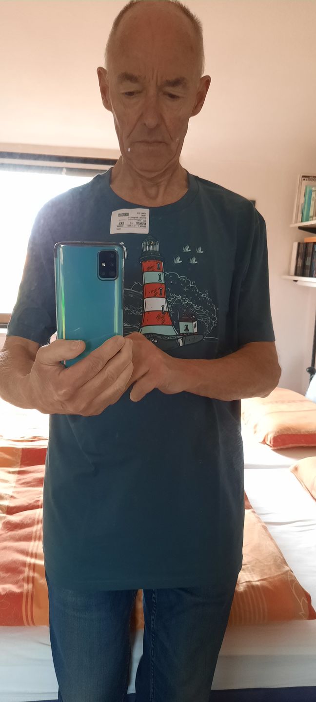 Customer photo review of Leuchtturm im Sturm · Herren Premium Bio T-Shirt