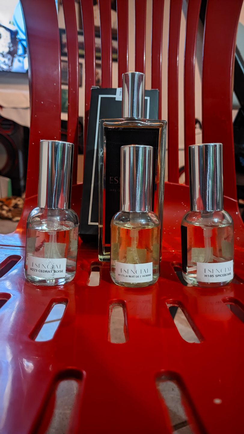 Customer photo review of H185 Inspirado en: Spicebomb - Viktor & Rolf