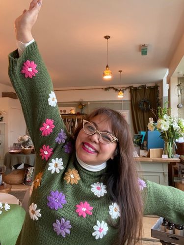 Customer photo review of Beautiful Green Embroideried Floral Knit sweaters Winter