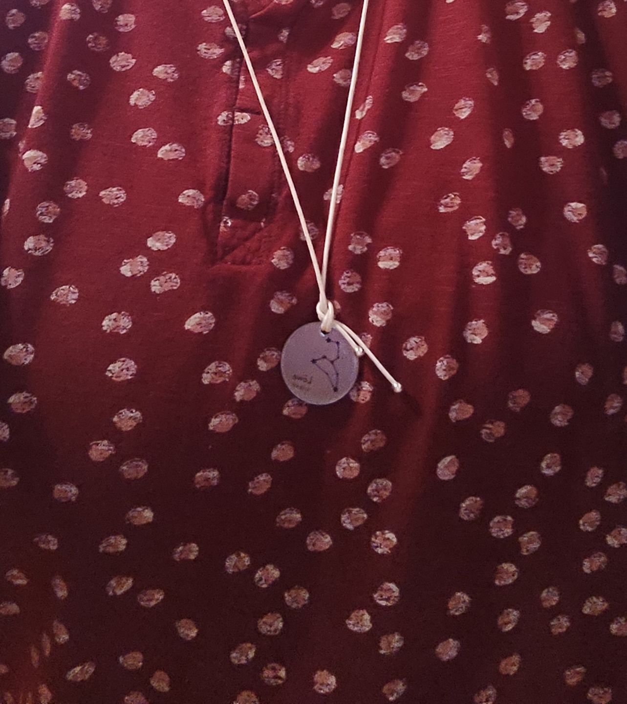 Customer photo review of personalisierbare Halskette - Sternzeichen