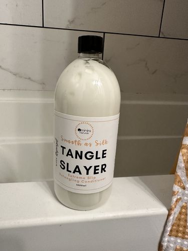Customer photo review of "Tangle Slayer" Extreme Slip Detangling Conditioner