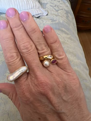 Customer photo review of PEARL & PINK SAPPHIRE RING