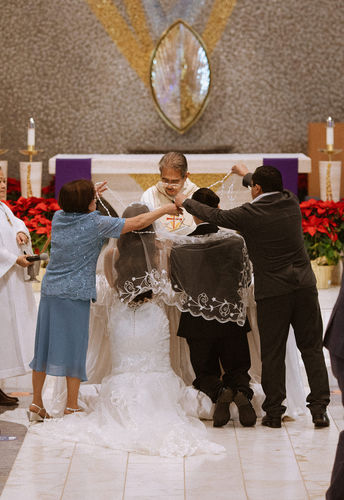 Customer photo review of The Embroidered Filipino Unity Veil