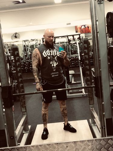 Customer photo review of Wolves - Muscle Singlet - Acid Wash
