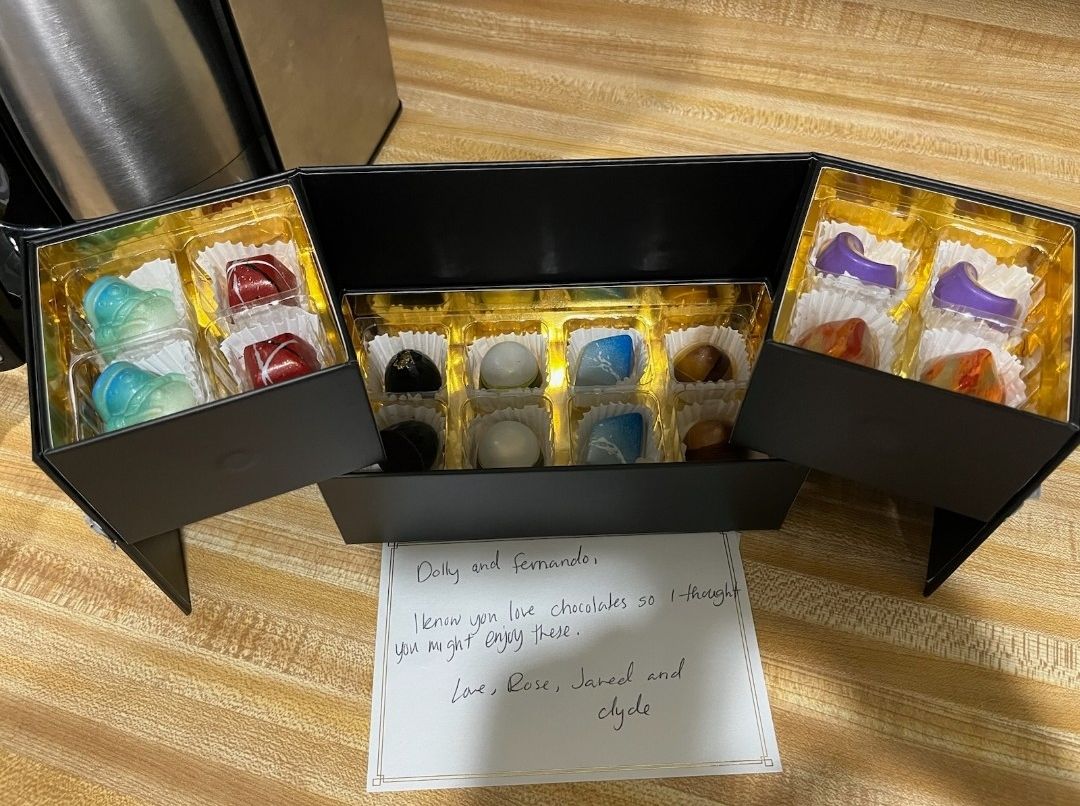 Customer photo review of Holiday 16 piece box