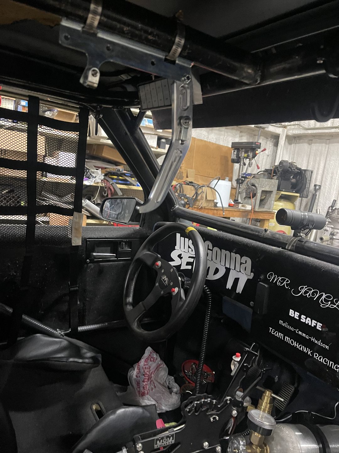 Customer photo review of Motion Raceworks Billet Parachute Handle Release Lever & Cable Mount Kit 14-020
