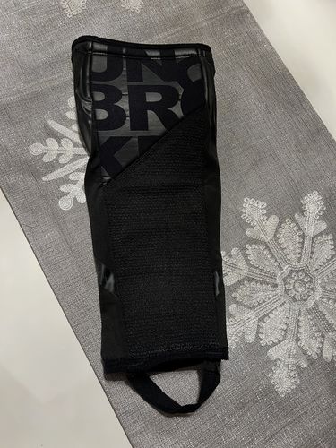 Customer photo review of Shin Sleeves Pro Red
