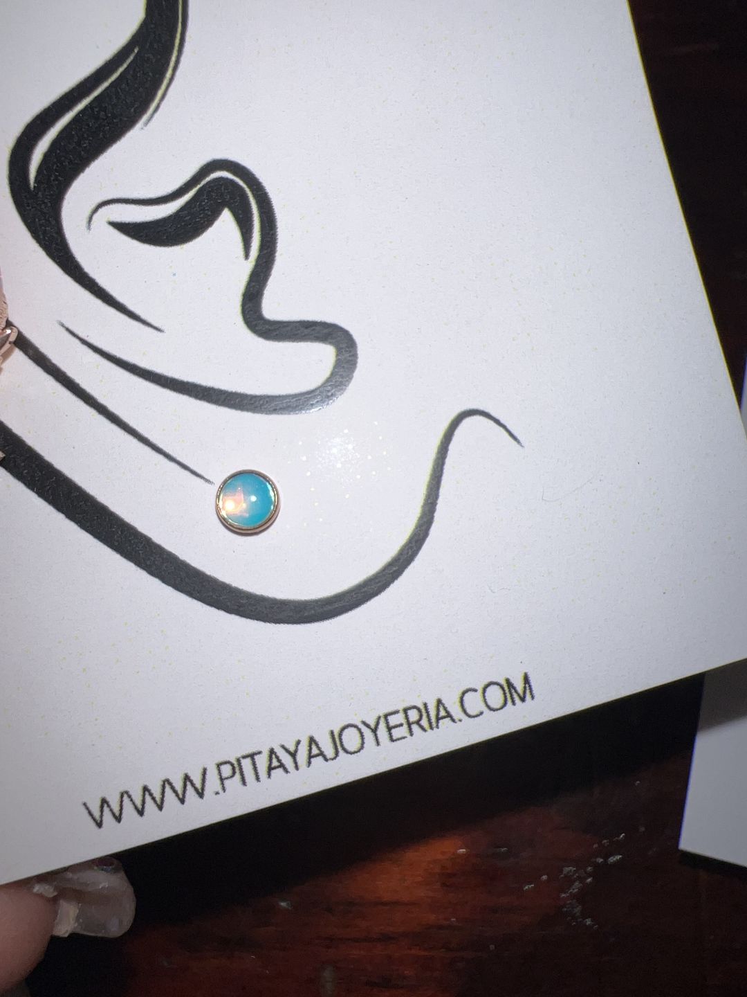 Customer photo review of Piercing Cristal Aurora