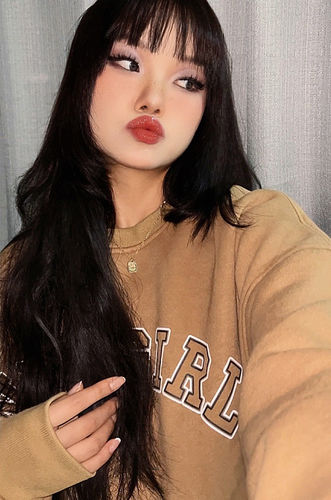 Customer photo review of New Girl Vintage Sweatshirt