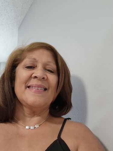 Customer photo review of Luxury Skincare Box