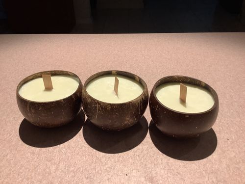 Customer photo review of Candle Making Kit Coconut - Starter DIY Kit With Coco Soy Wax Blend & 60ml Fragrance