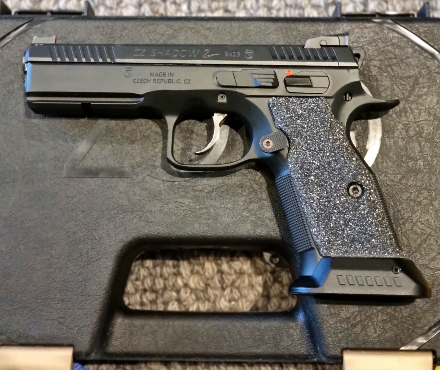 Customer photo review of CZ Shadow 2 Grips and Brass Magwell Combo