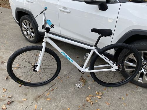 Customer photo review of Framed Plaintiff 29 BMX Bike Mens