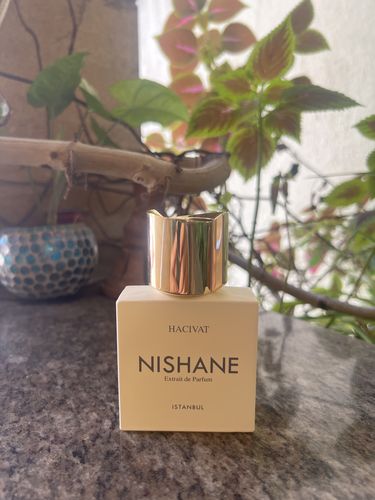 Customer photo review of Nishane Hacivat Extrait De Parfum