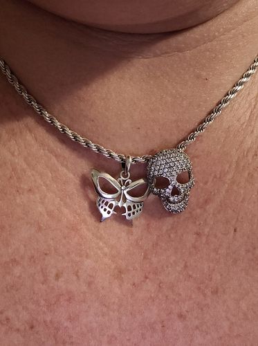 Customer photo review of Just Love Skulls Silver Necklace