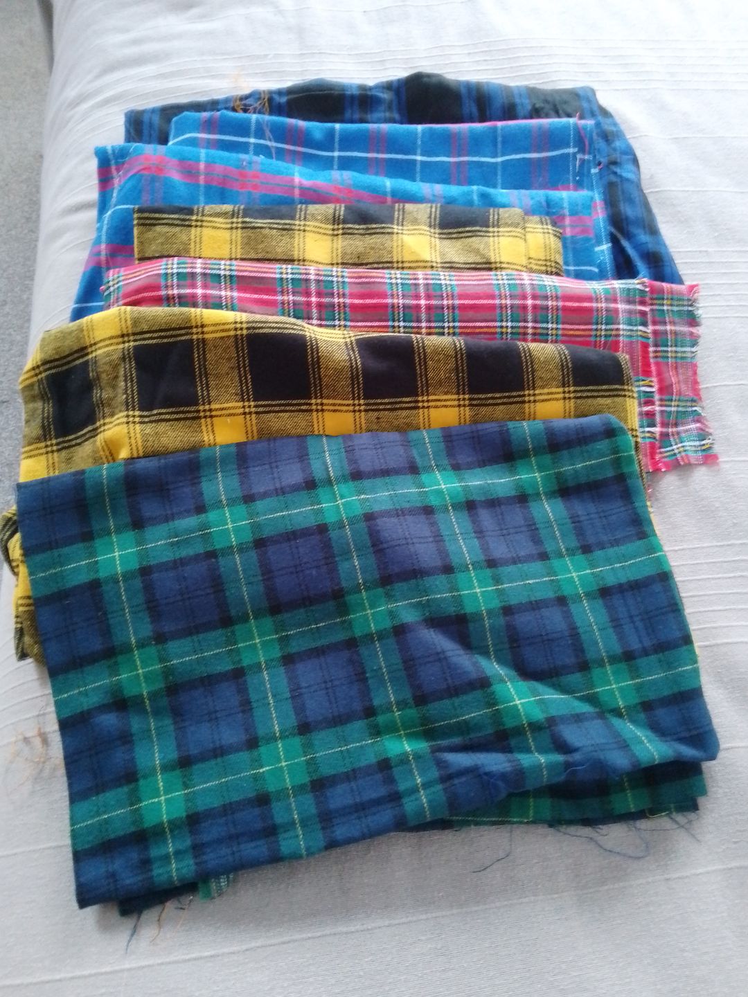 Customer photo review of Mystery Fabric Remnant Box