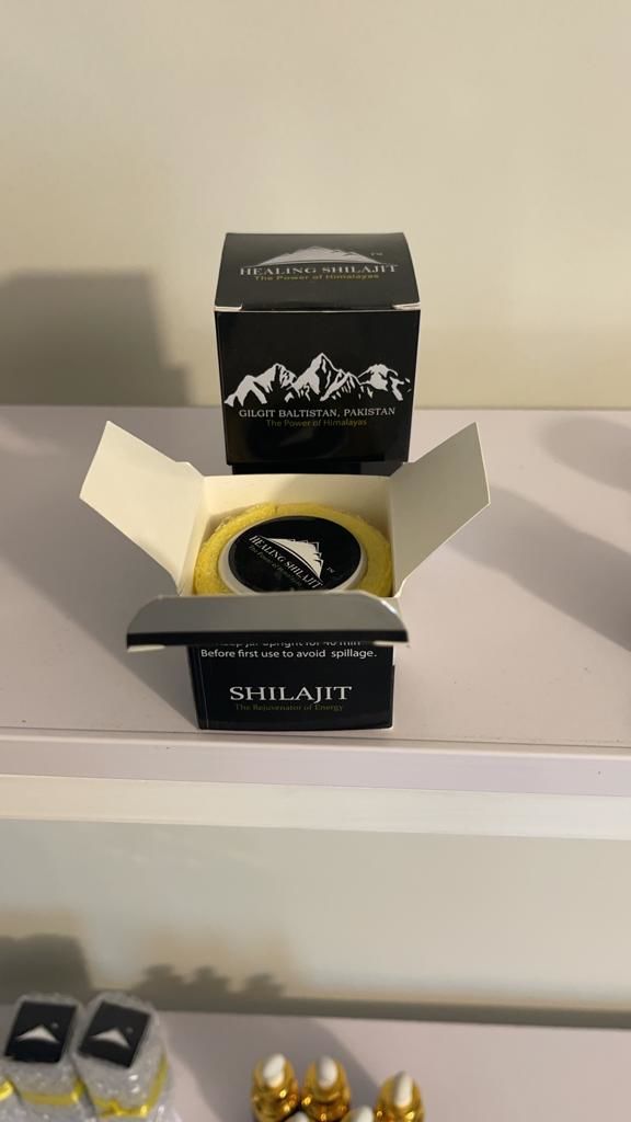 Customer photo review of 30 Gram | Himalayal Shilajit