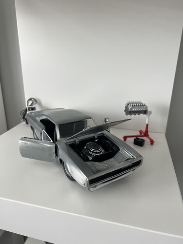 Customer photo review of Texaco Shop Tool Set 1:18 Diecast Model