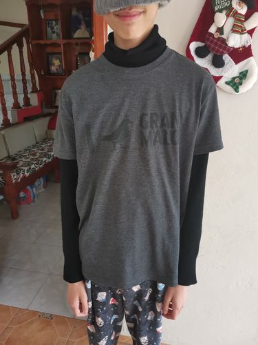 Customer photo review of Playera Gran Malo Grey