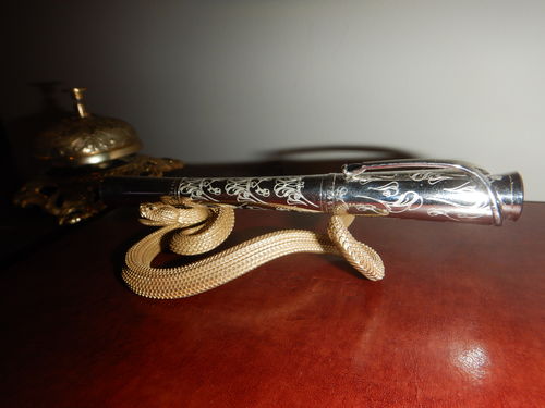 Customer photo review of Rattlesnake Pen Holder