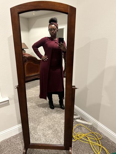 Customer photo review of Mineral Wash Zipped Jogger Set up to 3XL (Cabernet Red)
