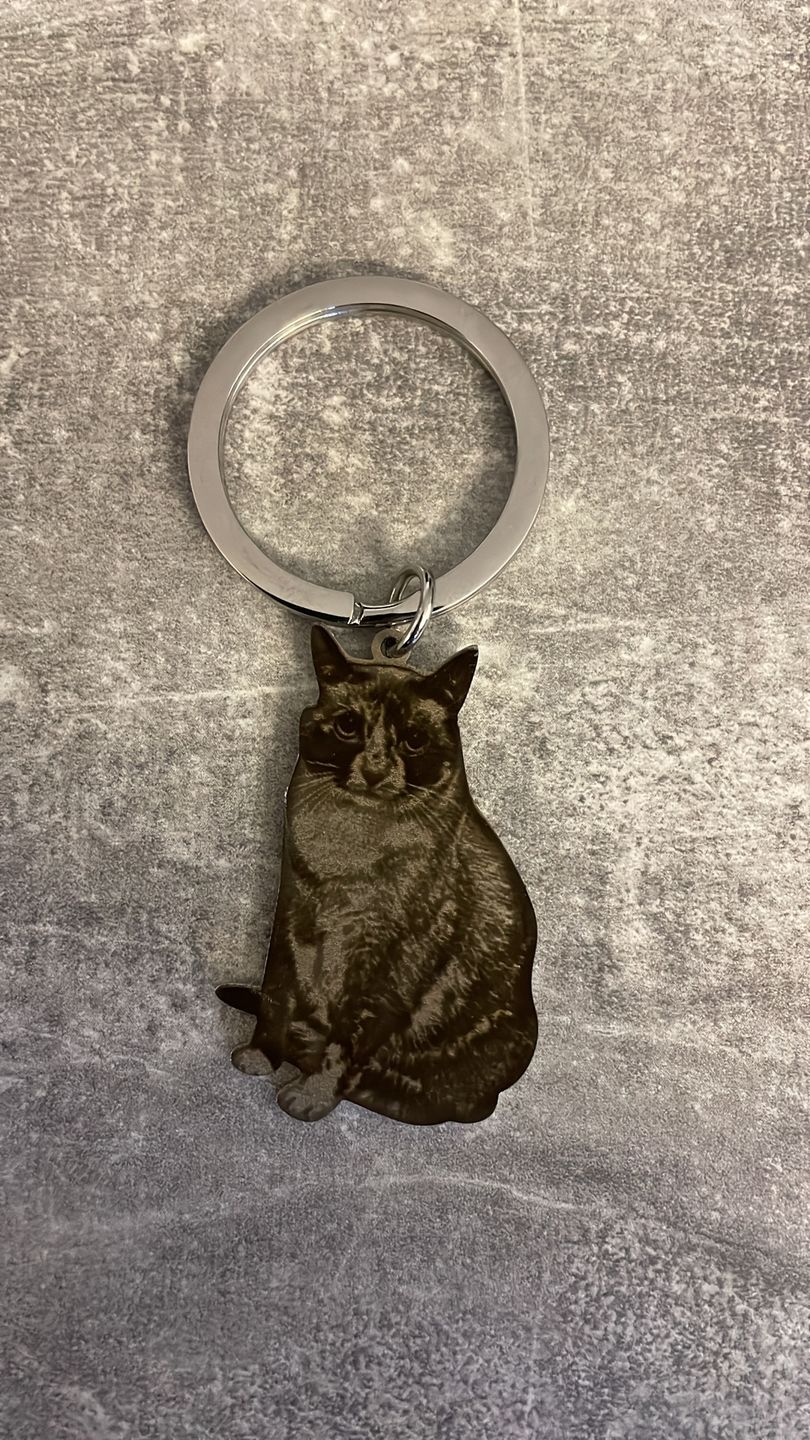 Customer photo review of LOANYA persönliches Haustier als Halskette oder Anhänger