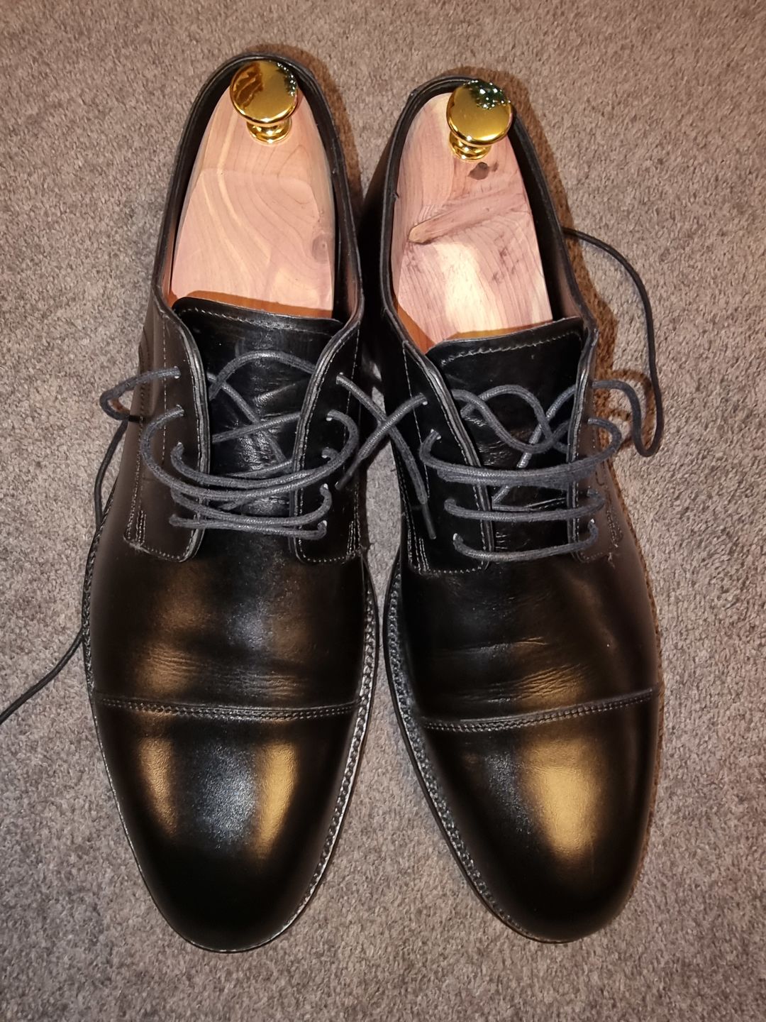 Customer photo review of Saphir Medaille D'or Shoe Polish Wax