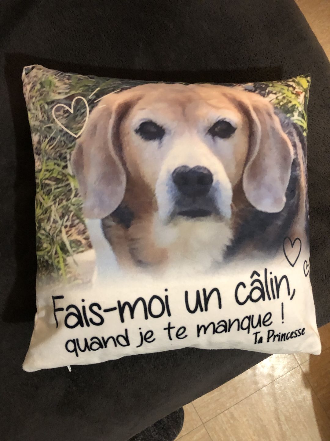 Customer photo review of Fais moi un câlin quand je te manque - Coussin personnalisé