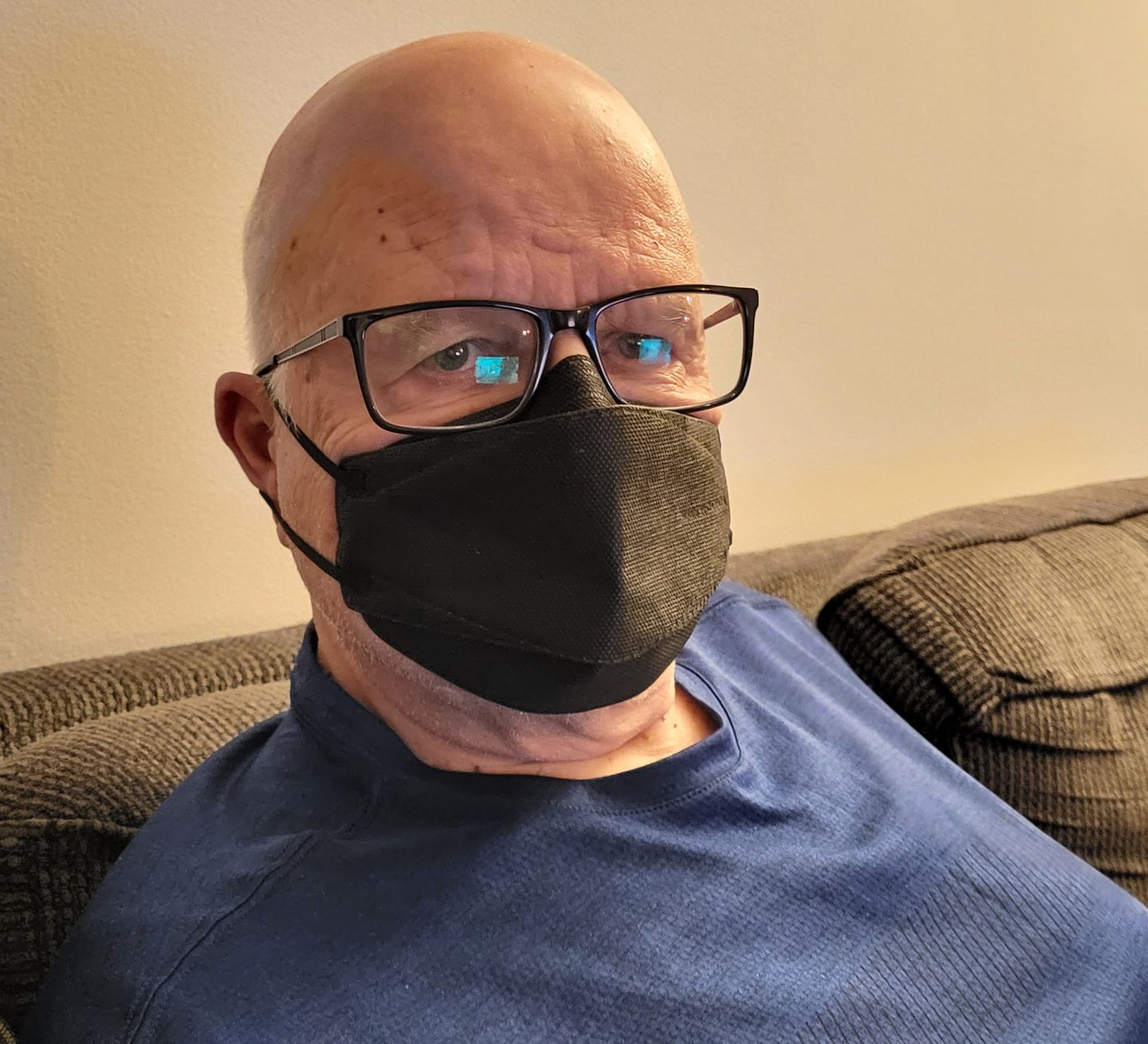 Customer photo review of N95 Respirator Face Mask Made in Canada (Large)