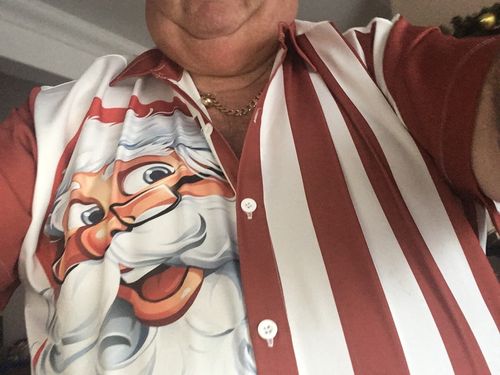 Customer photo review of Christmas Elements Retro Red And White Stitching Santa Claus Printing Men's Short Sleeve Shirt